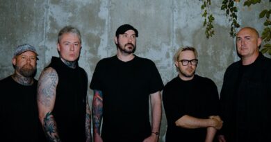 Breaking Benjamin bend