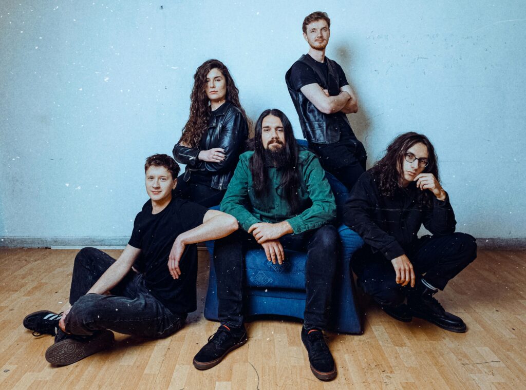 Mile Mijač i krivo Društvo