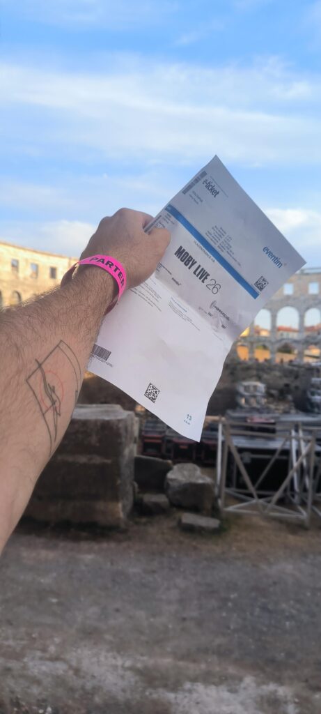 Moby Pula
